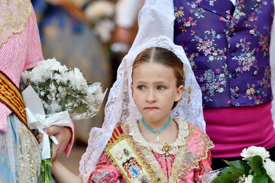 Fotos: Los rostros de la segunda jornada de la Ofrenda de flores a la Virgen de los Desamparados