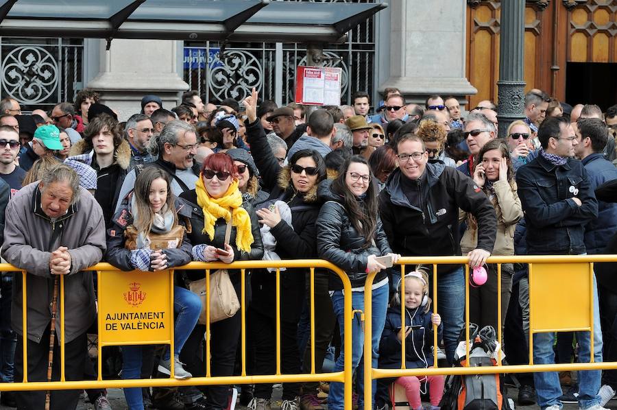 Fotos: Búscate en la mascletà del 19 de marzo de las Fallas 2018