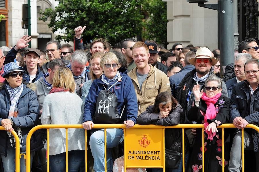 Fotos: Búscate en la mascletà del 19 de marzo de las Fallas 2018