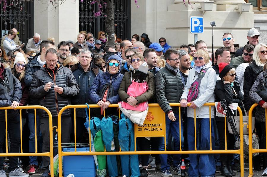 Fotos: Búscate en la mascletà del 19 de marzo de las Fallas 2018