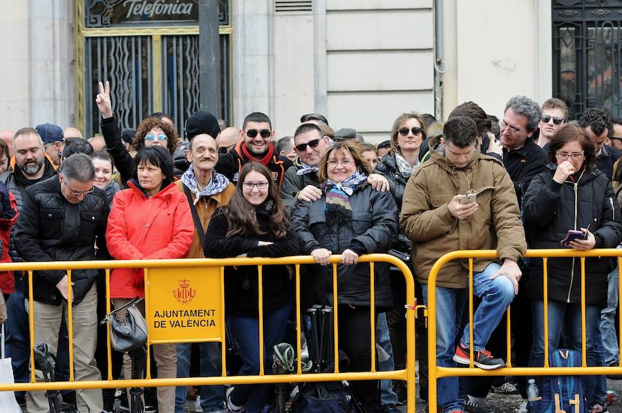 Fotos: Búscate en la mascletà del 19 de marzo de las Fallas 2018