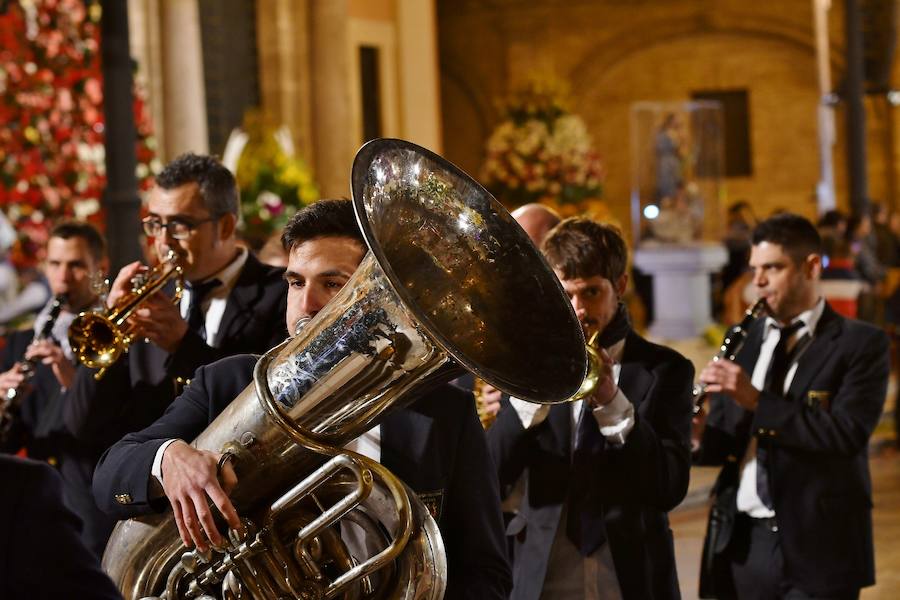 Fotos: Los rostros de la segunda jornada de la Ofrenda de flores a la Virgen de los Desamparados