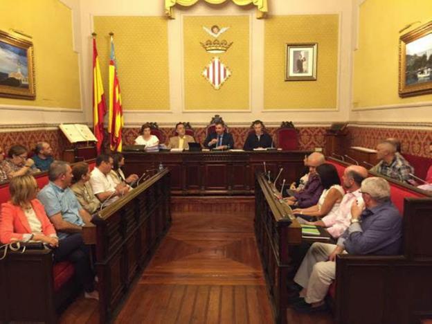 Un pleno celebrado durante esta legislatura en Cullera. 