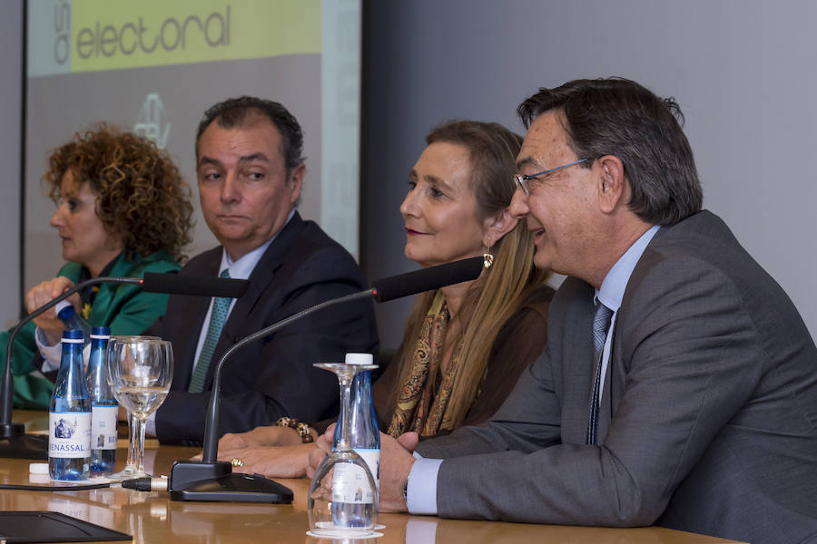 Eva Blasco, Rosana Perán y Sebastián Pla afrontan la presencia en Valencia, Alicante y Castellón con un mensaje de unidad autonómico