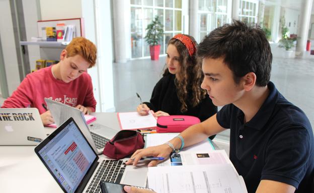 Alumnos de Bachillerato Internacional en Valencia