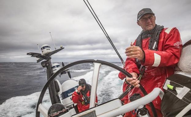 El británico John Fisher, durante la Volvo Ocean Race. 