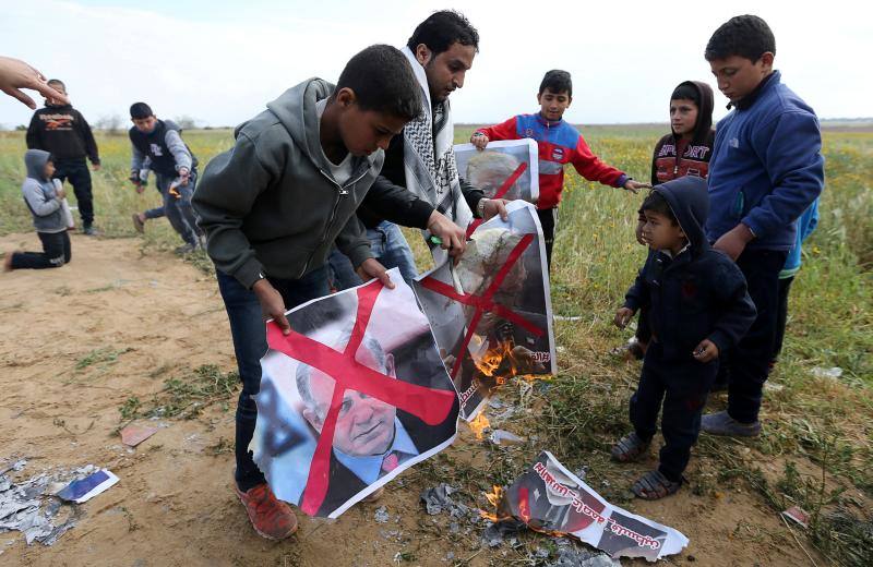 Varios muertos y centenares de heridos durante la reivindicación de los refugiados palestinos para regresar a lo que hoy es Israel