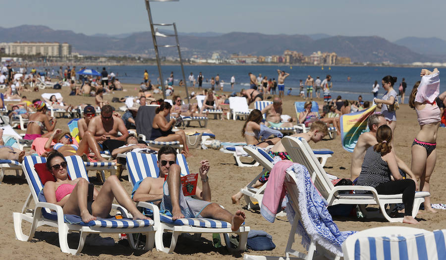 Fotos: Valencia se llena de turistas en Semana Santa