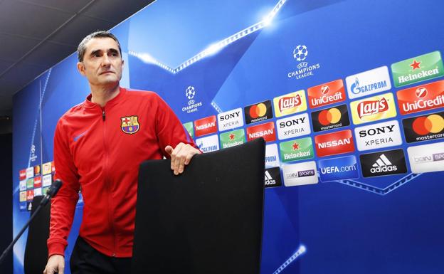 Ernesto Valverde, en la rueda de prensa. 