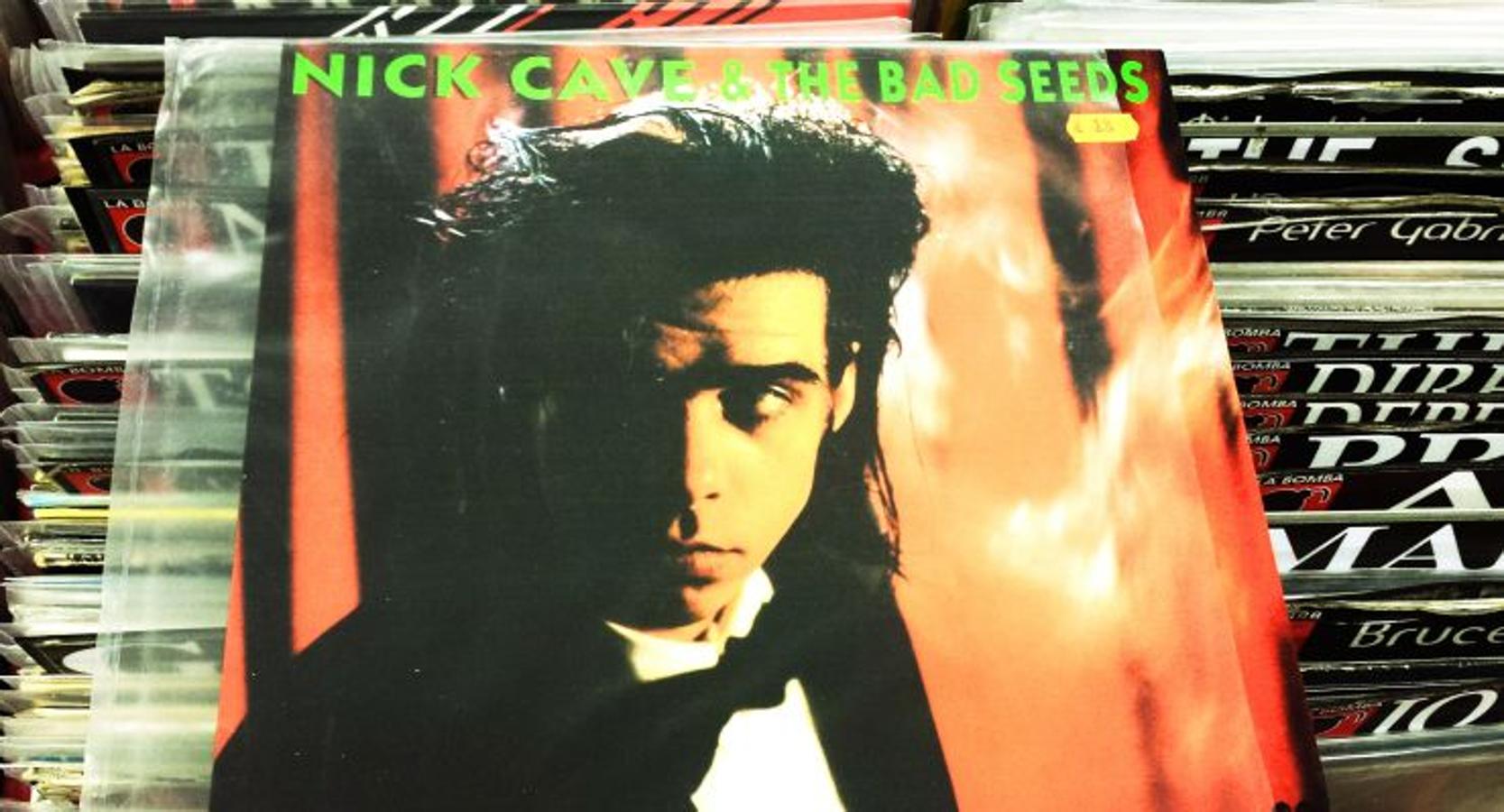 Puedes ampliar tus posesiones en cualquier formato y encontrar piezas de artistas menos comerciales, como este vinilo del tercer ábum de estudio de Nick Cave & The Bad Seeds. 