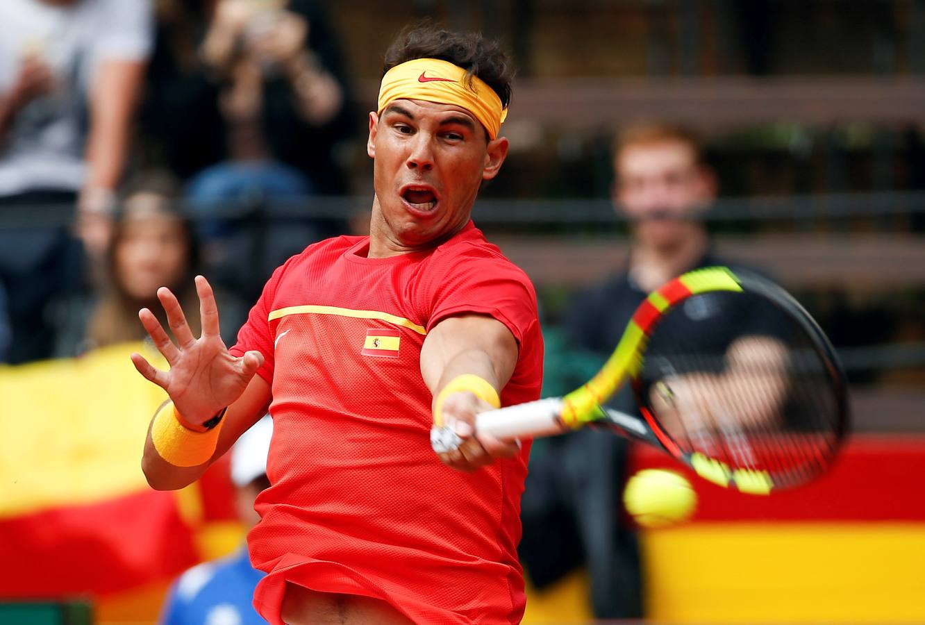 Rafa Nadal y Philipp Kohlschreiber, los protagonistas del segundo partido de la elminatoria de la Copa Davis entre España y Alemania. 