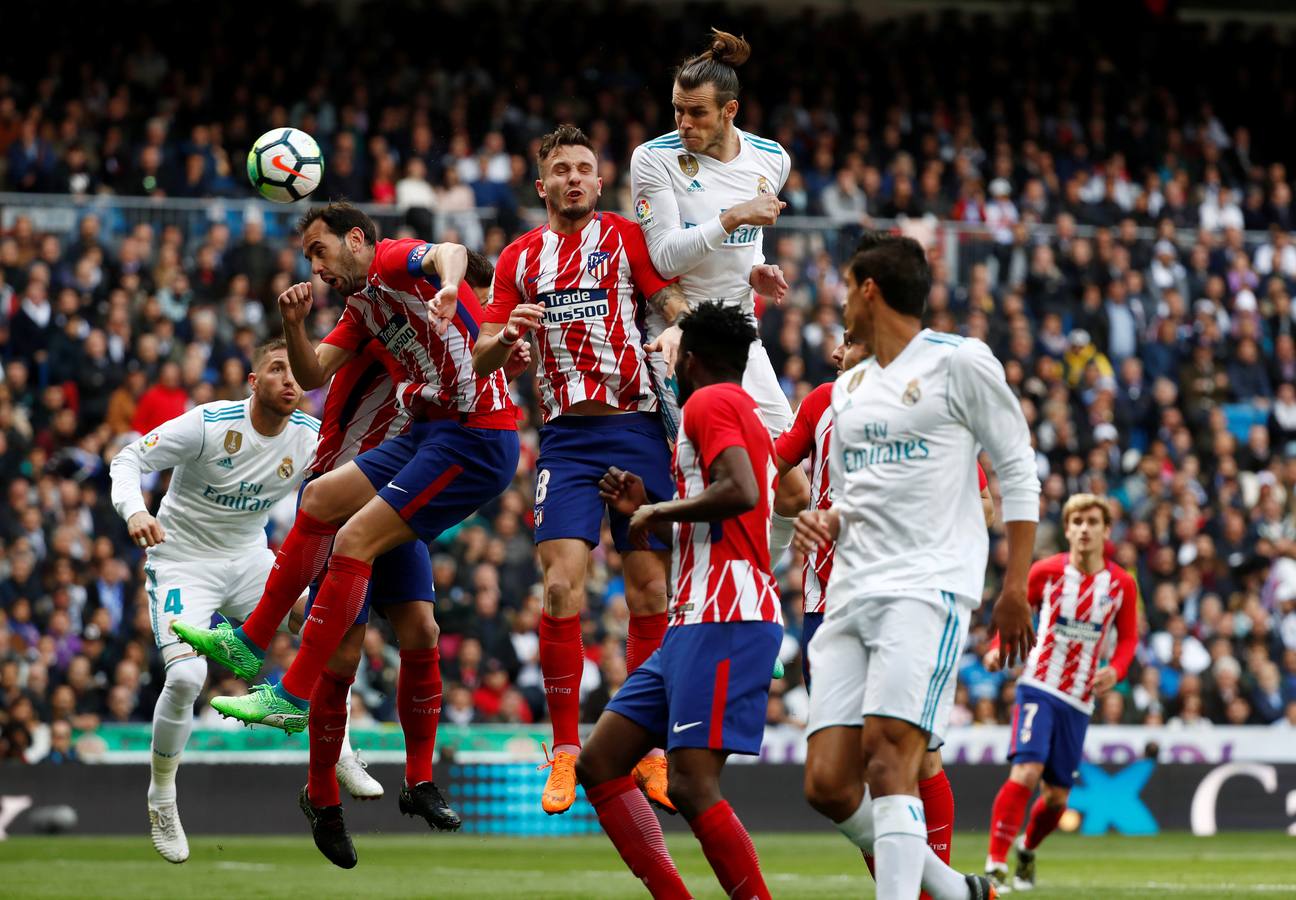 Las mejores imágenes del partido de la 31ª jornada entre el Real Madrid y el Atlético. 