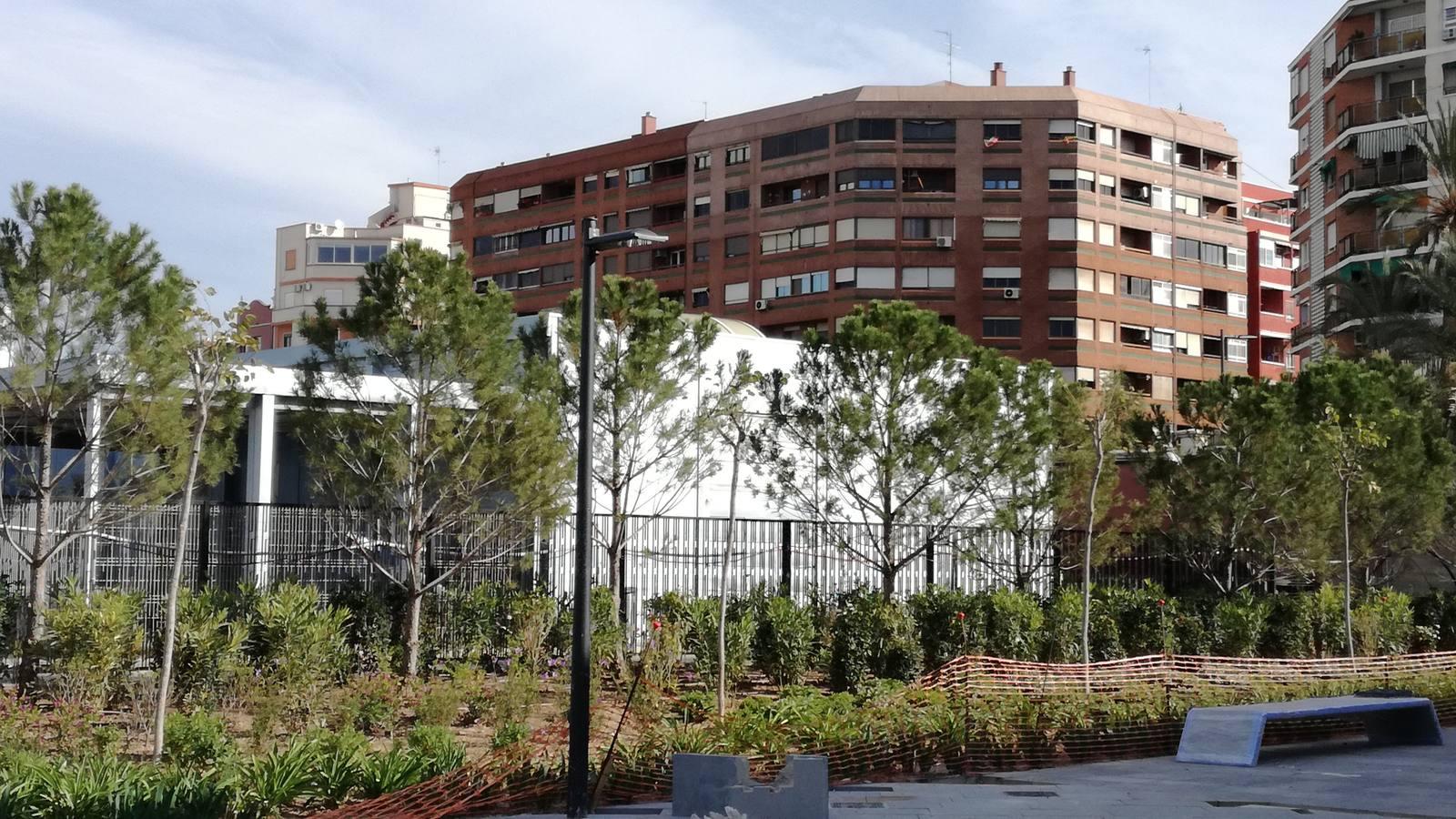 Las obras del jardín suman ya 800 árboles y buena parte de las 100.000 plantas