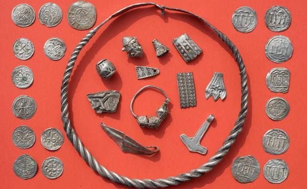 Un niño de 13 años descubre un tesoro vikingo de un célebre rey danés del siglo X