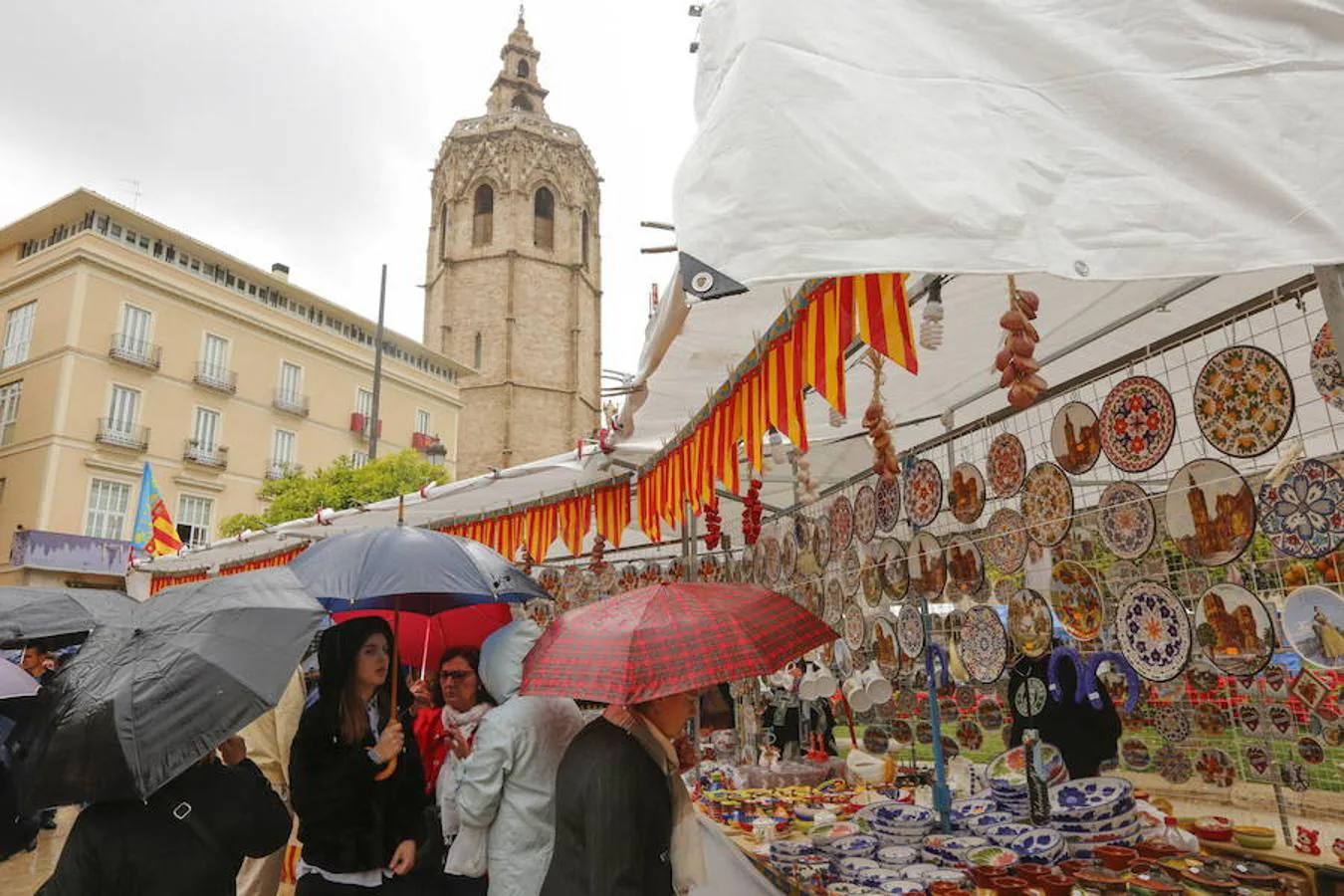 Fotos: Así es el mercado de L&#039;Escuraeta en Valencia