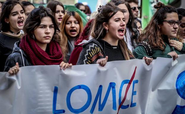 Manifestación contra la Lomce.