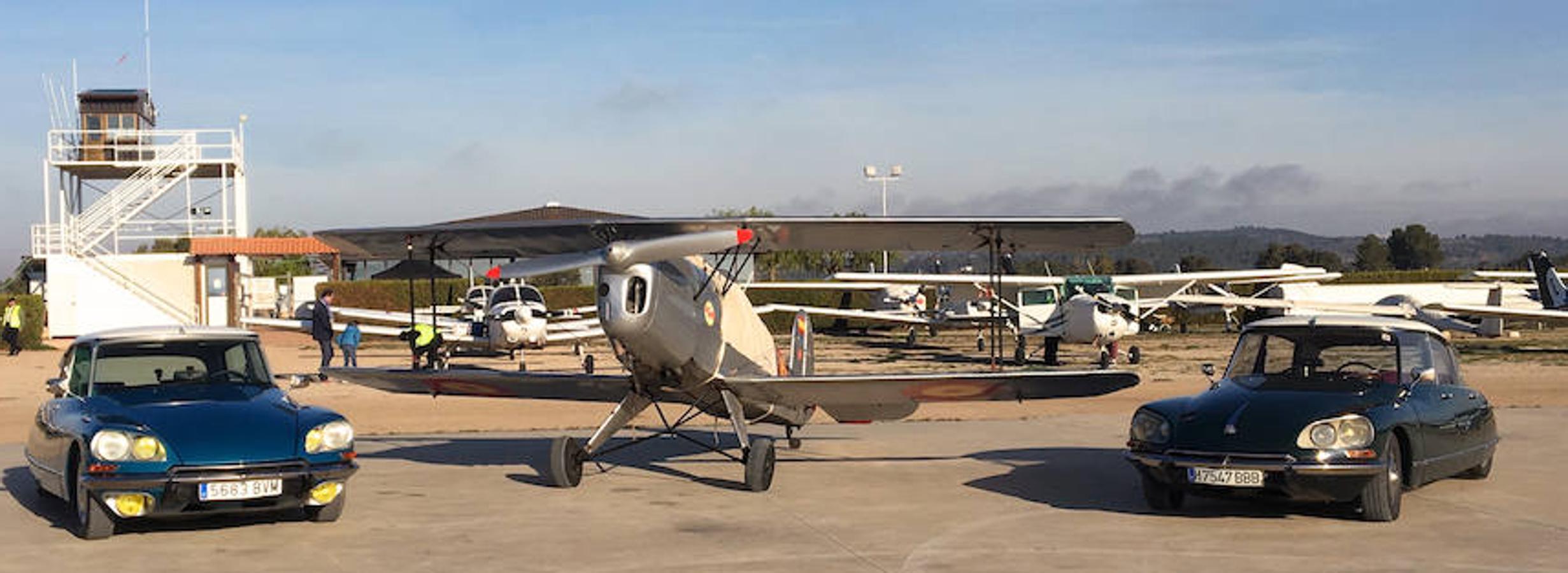 El club Horta Classics realizó el pasado fin de semana el V Encuentro de Amigos del Motor Clásico en el Aeródromo de Requena, en colaboración con Aeródromo de Requena y Club Aéreo Valencia, y la Fundación Aérea de la Comunidad Valenciana. Una colección de coches con un mínimo de 25 años de antigüedad, donde el Fiat Topolin de 1941 encabezó la lista. 