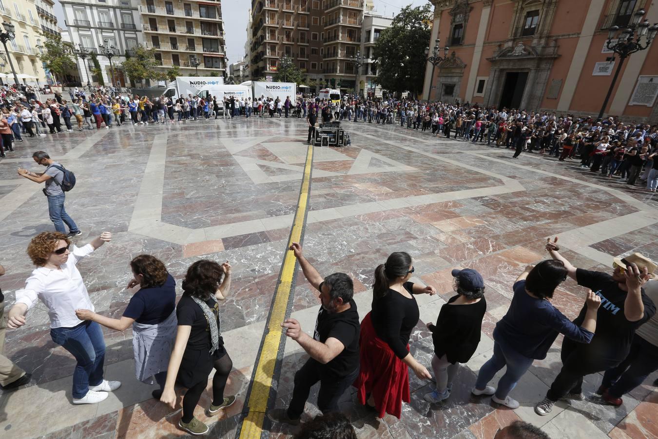 El acto ha conmemorado el 25 de abril