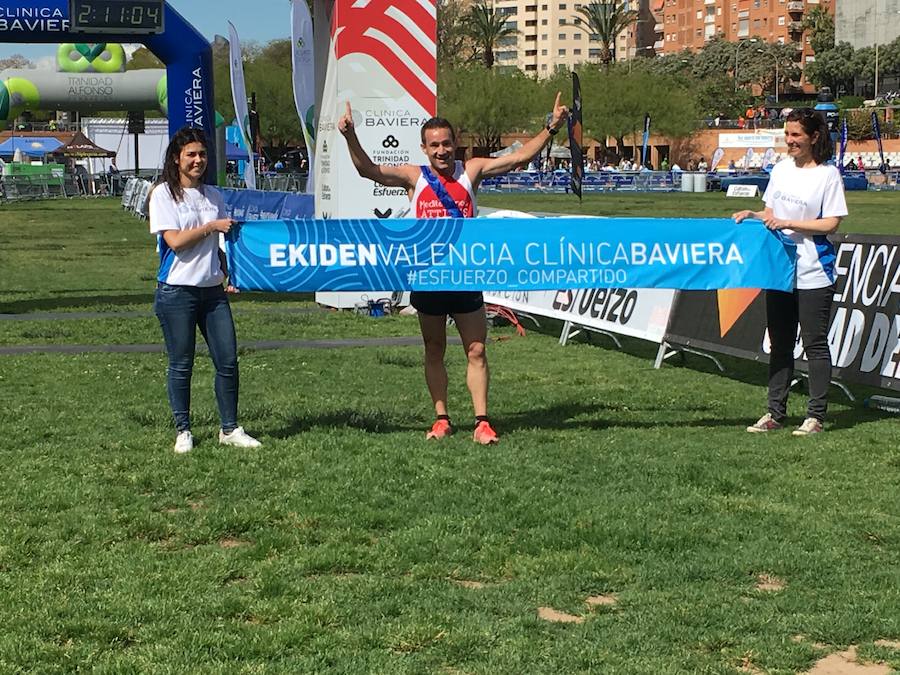 Fotos: Carrera Ekiden Valencia Clínica Baviera 2018