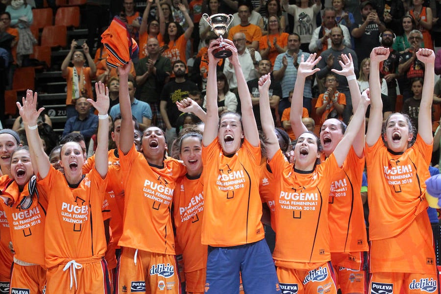 Fotos: El Valencia Basket femenino consigue el ascenso a la primera división