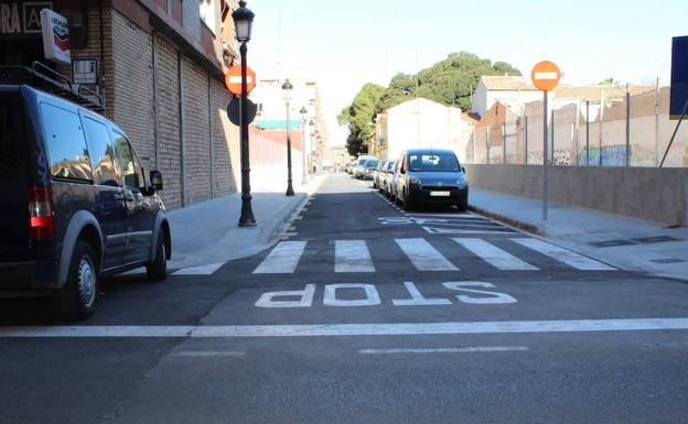 El Ayuntamiento de Valencia elimina el cuello de botella en la calle Berenguer Mallol