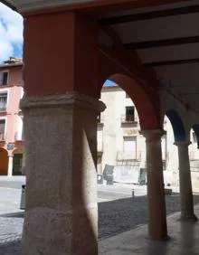 Imagen secundaria 2 - Un paseo por la plaça del Mercat de Xàtiva 