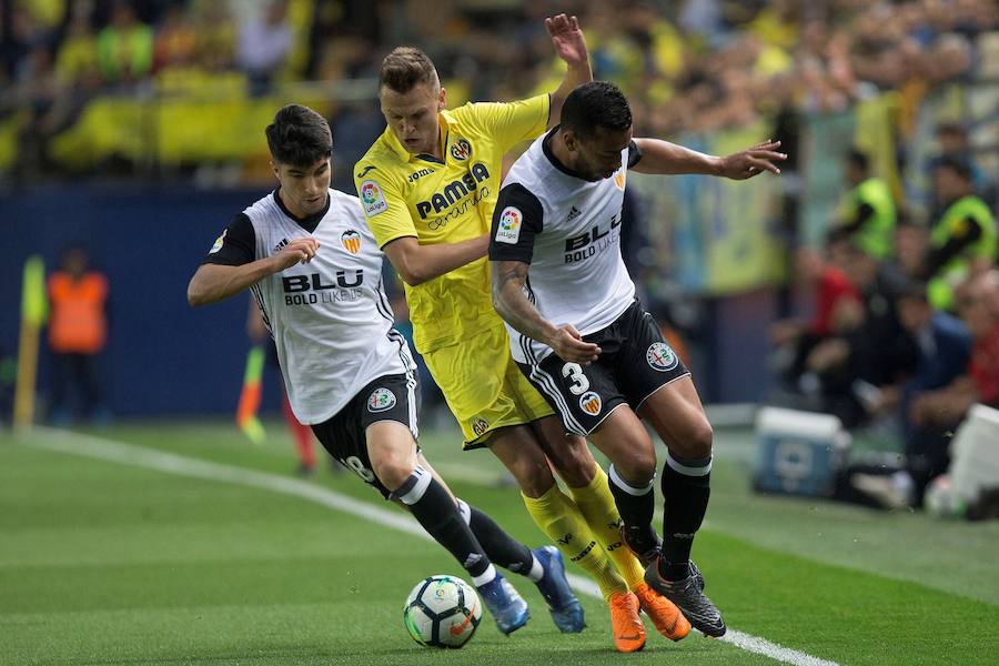 Estas son las imágenes que deja el paso de los blanquinegros por el Estadio de la Cerámica en el partido de la jornada 36 de la Liga