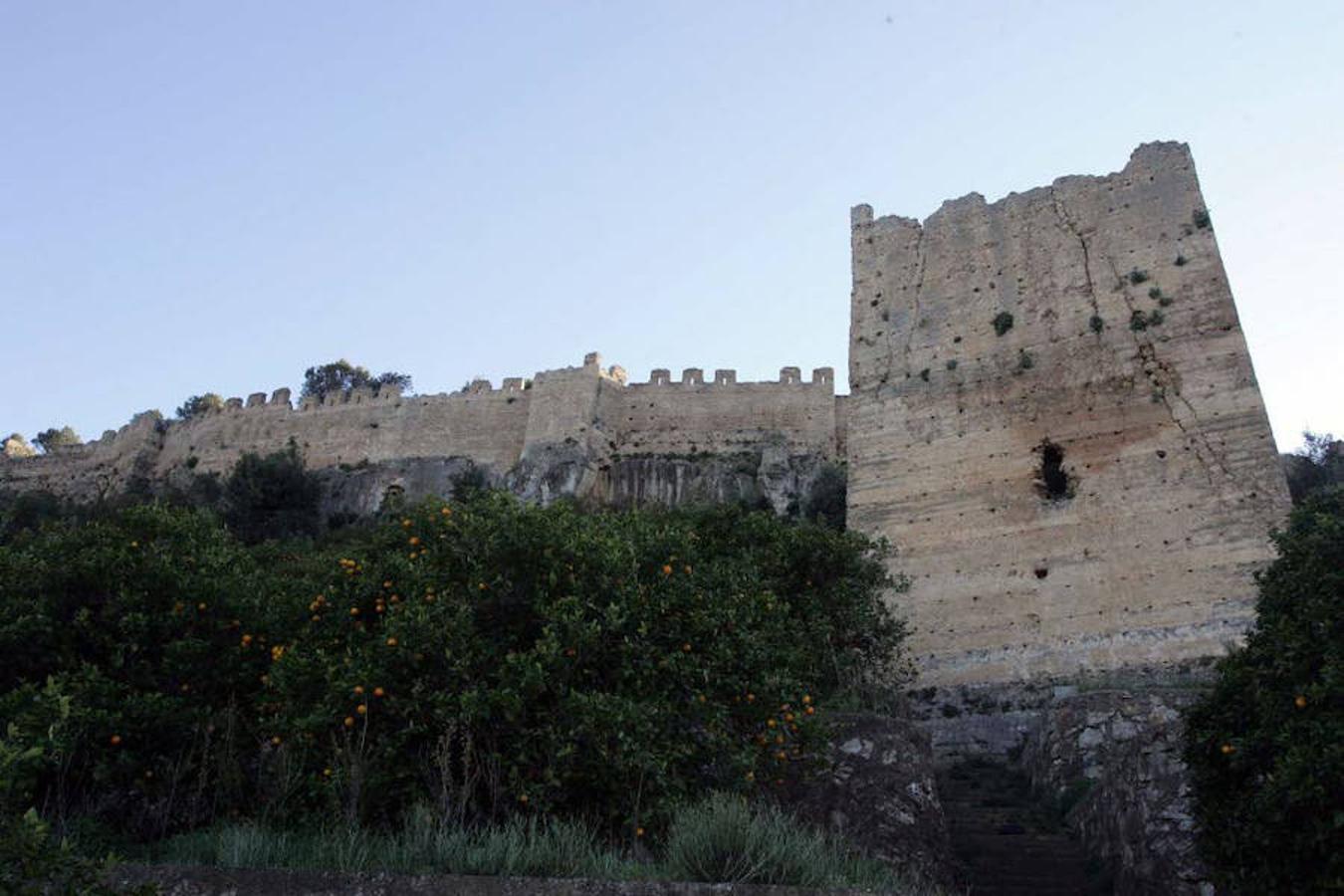 El mal estado en el que se encuentra el castillo valenciano de Corbera ha llamado la atención de Hispania Nostra, asociación española para la defensa del patrimonio cultural y natural, que ha decidido incluirlo en su Lista Roja del patrimonio.