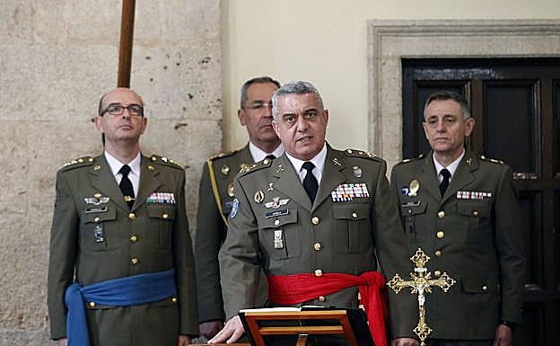 El general Varela Salas durante la jura de su cargo en Capitanía General.
