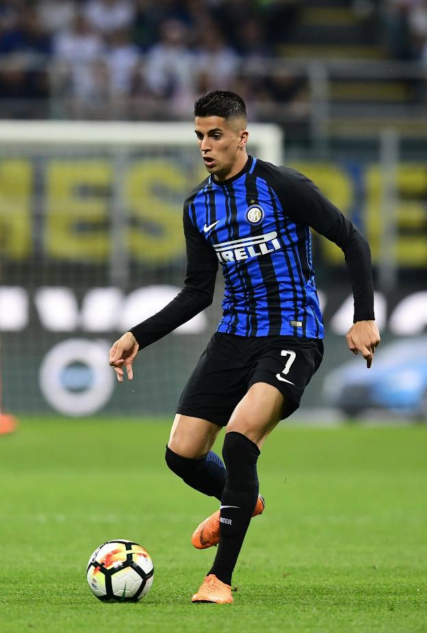 Cancelo, en un partido con el Inter. 