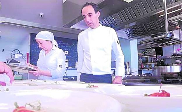 Sergio Box, en la cocina de La Perla de Jávea. 