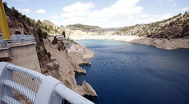 Imagen de archivo del pantano de Contreras. 