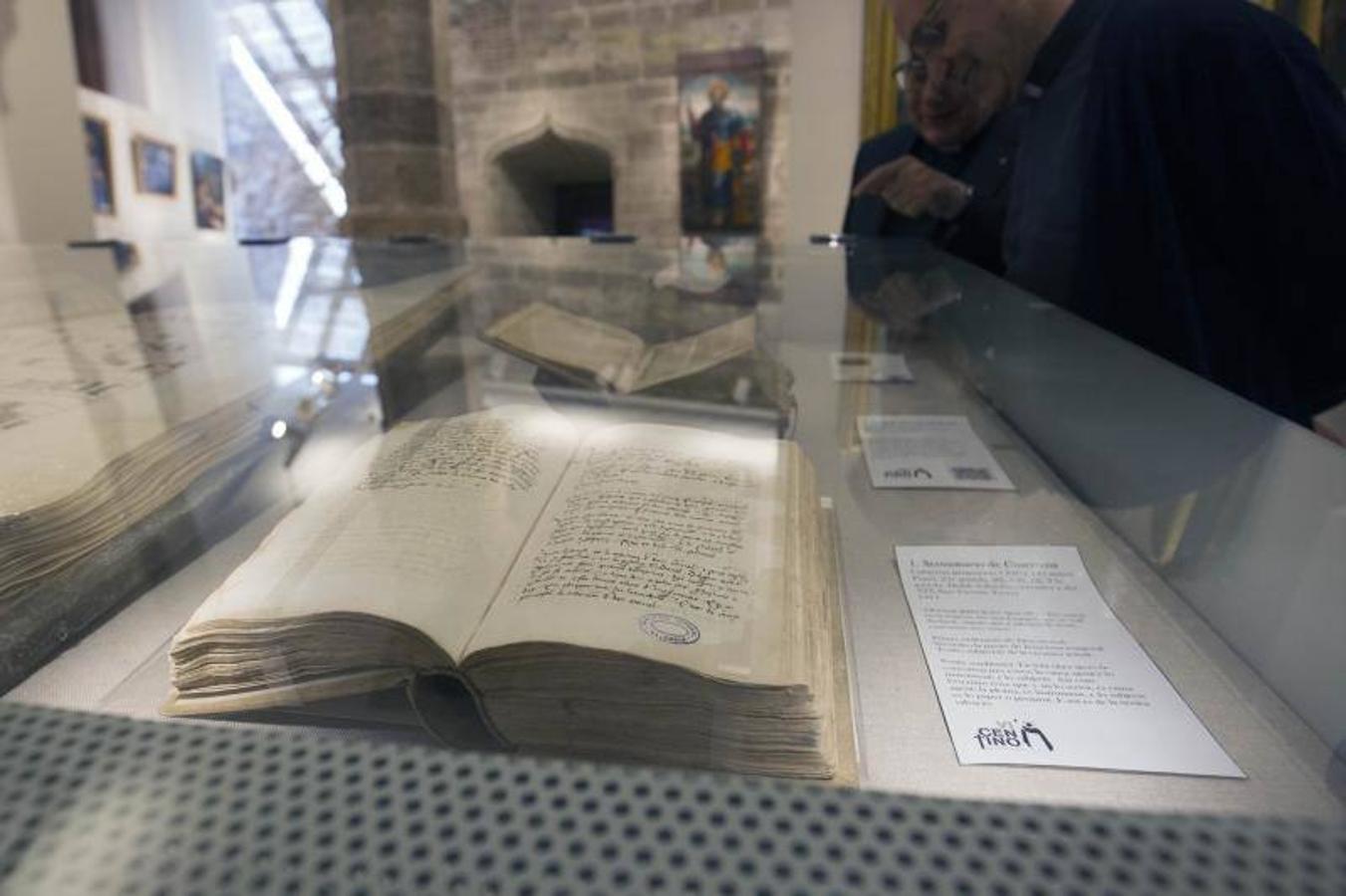 Se ha presentado la nueva sala del museo catedralicio y un libro que analiza la presencia artística de San Vicente Ferrer tanto en el interior como en el exterior del templo.