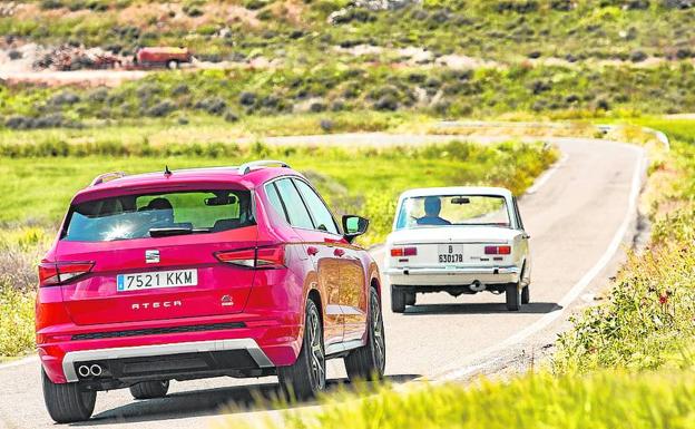 Imagen principal - Seat 124 y Ateca: Un paseo por el tiempo