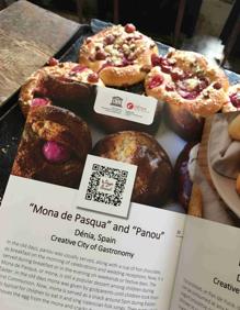 Imagen secundaria 2 - Day of Bread: Dénia aporta el «panou» y la «mona» al patrimonio mundial catalogado