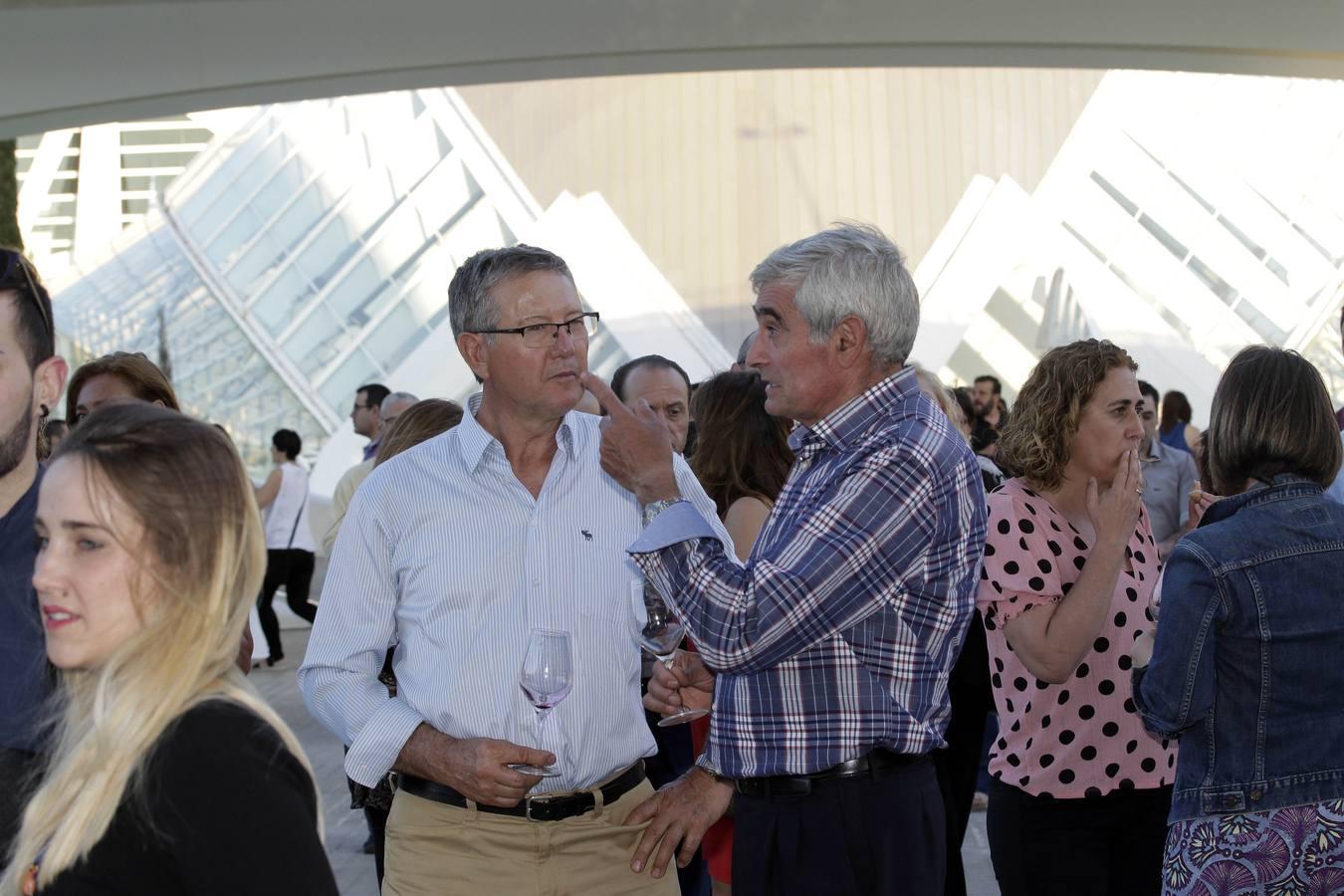 El evento ha reunido a más de una treintena de bodegas amparadas por la marca organizadora, las cuales han aprovechado el evento para presentar su diversa y amplia oferta