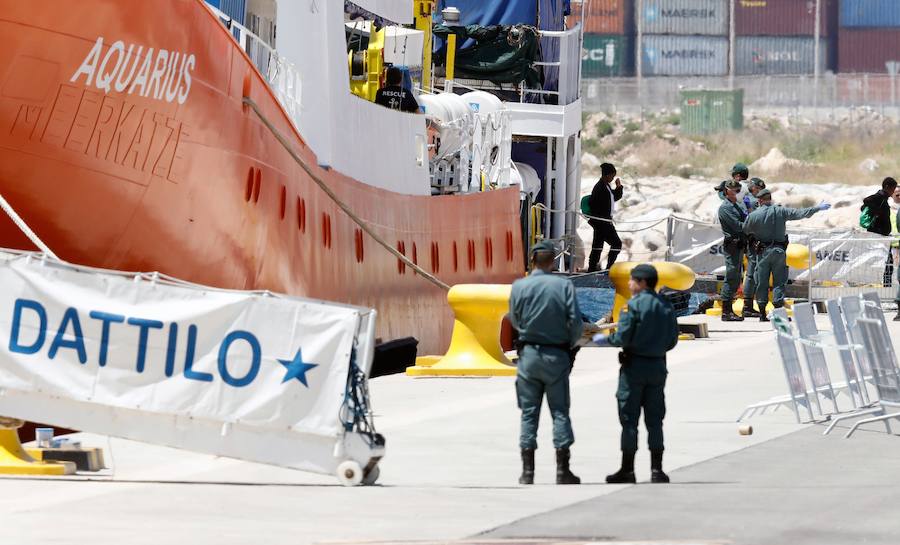 Fotos: La flotilla del Aquarius llega a Valencia