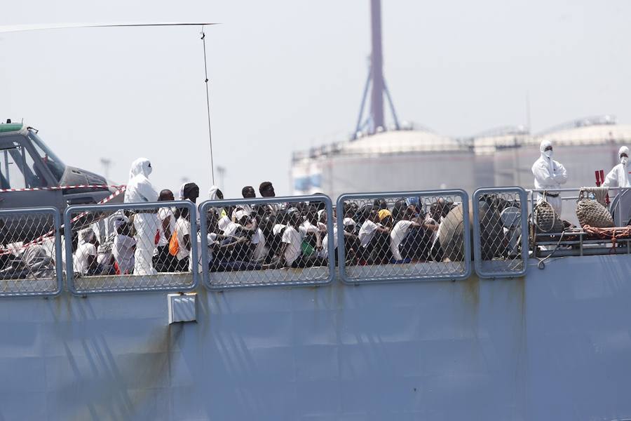 Fotos: La flotilla del Aquarius llega a Valencia