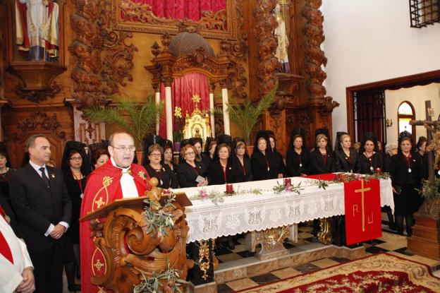 La carcoma daña el retablo de la Santíssima Sang de Dénia y se busca dinero para arreglarlo