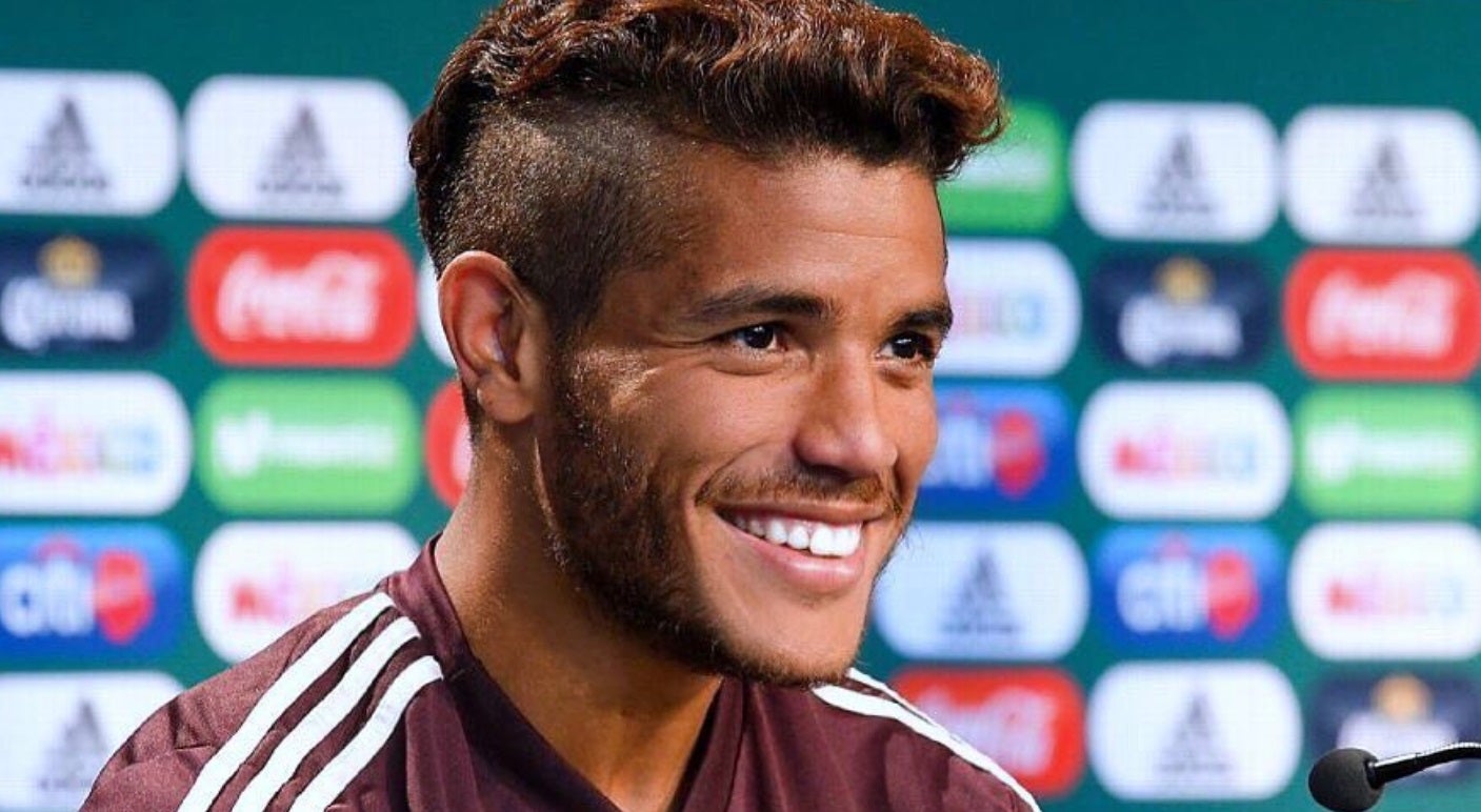 Jonathan dos Santos (28 años). El futbolista, nacionalizado español, juega como medio de contención y su actual equipo es Los Angeles Galaxy de la Major League Soccer de Estados Unidos. En el Mundial de Rusia 2018 debuta con el #6 de la Selección de México.