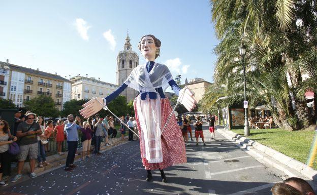 Desfile inaugural de la Feria de Julio de Valencia.