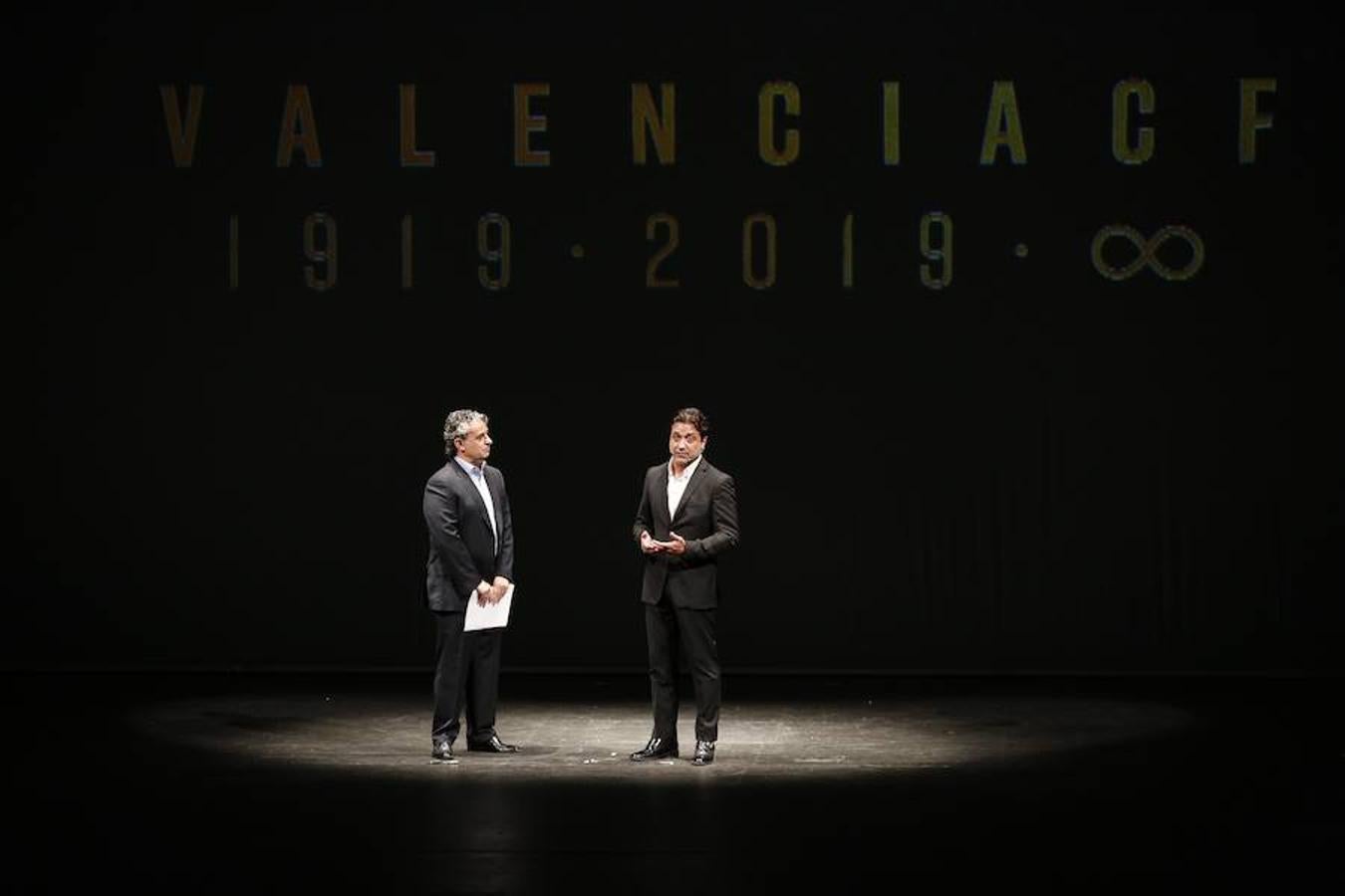 Fotos: El Valencia CF inicia los actos de celebración del Centenario