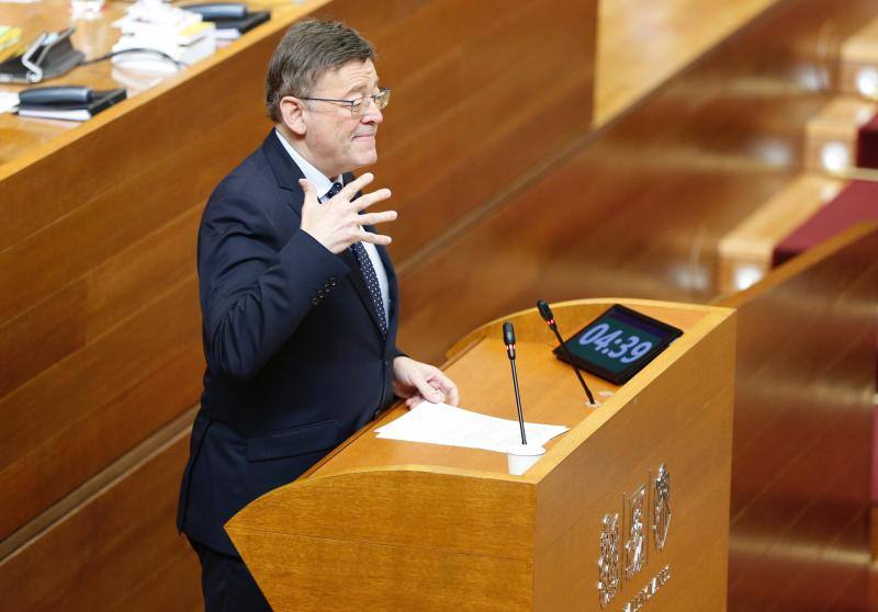 Fotos: Fotos del pleno de Les Corts y la sesión de control a Puig