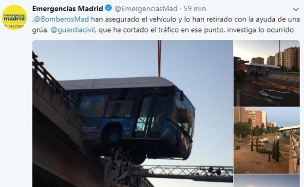 Rescatado el conductor de un autobús del Mad Cool tras quedar suspendido de un puente