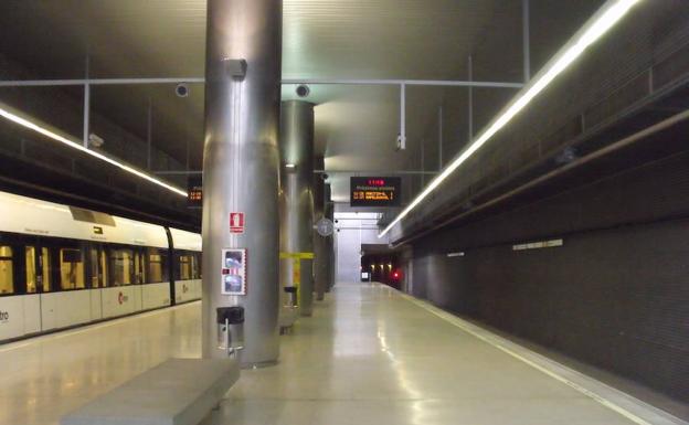 La avería de un metro entre Meliana y Almàssera provoca retrasos en las líneas 3, 5 y 9