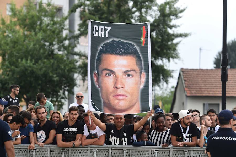 El luso desata la locura entre la afición de la Juventus, que le pide la conquista de la Champions.