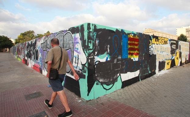 El Ayuntamiento de Valencia rechaza debatir en el pleno la retirada del mural contra la sentencia de Alsasua