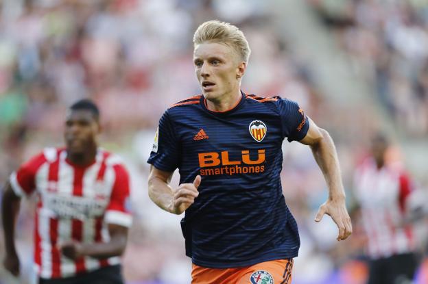 Daniel Wass jugó ayer por la banda izquierda. 