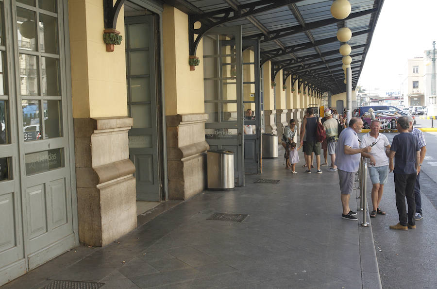 Fotos: Huelga de taxistas en Valencia - martes 31 de julio