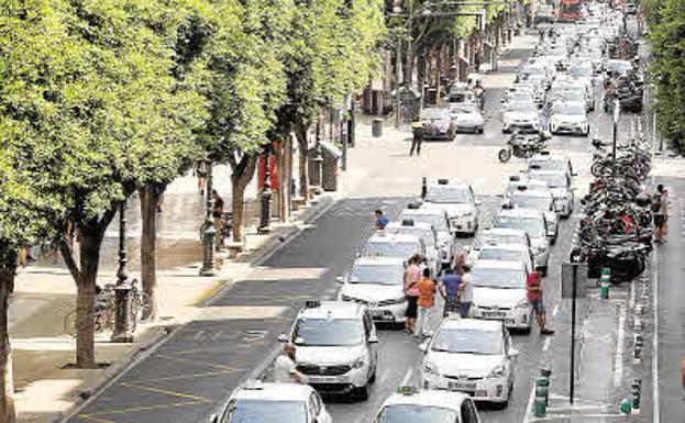 El PP asegura que la «dejación de funciones» de Ribó ha agravado el colapso de la ciudad